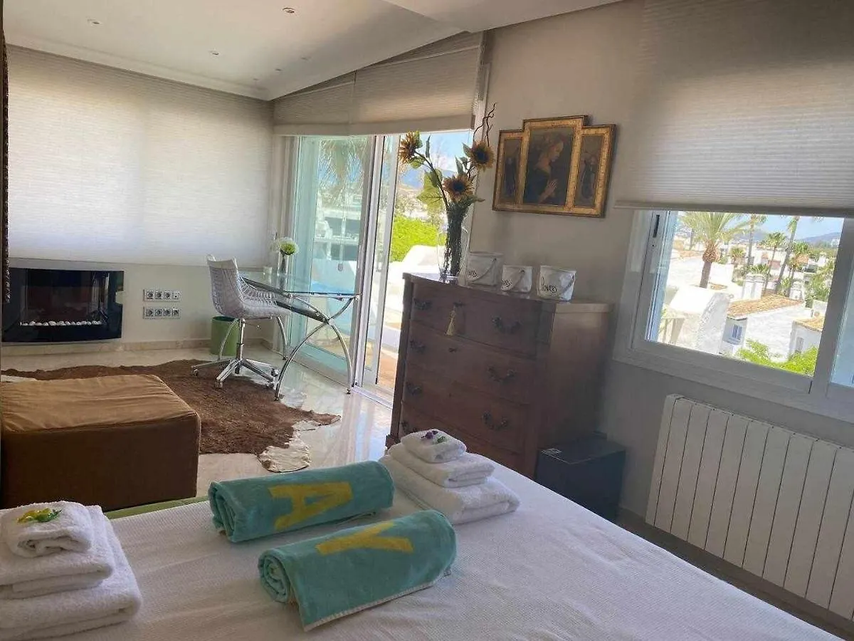 Duplex De Lujo En La Playa Estepona Costa Del Sol 0*,  Spain