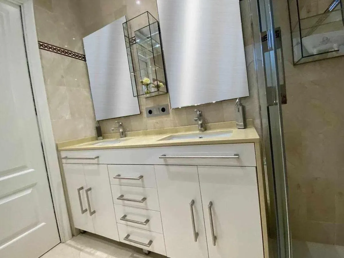 Duplex De Lujo En La Playa Estepona Costa Del Sol